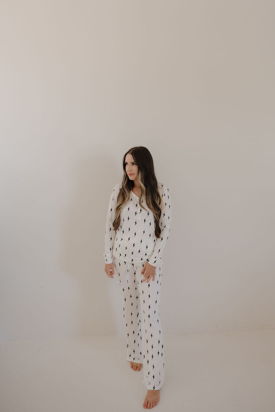 Women's Long Sleeve Bamboo Pajama | White & Black Lightning Bolt forever french baby