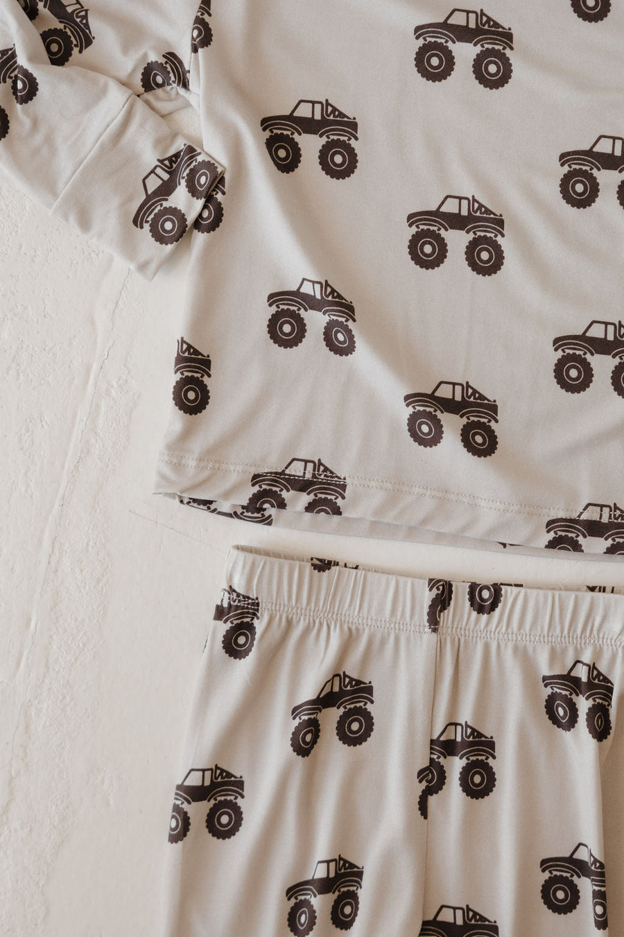 Child Sleepy Time Set | Monster Truck forever french baby