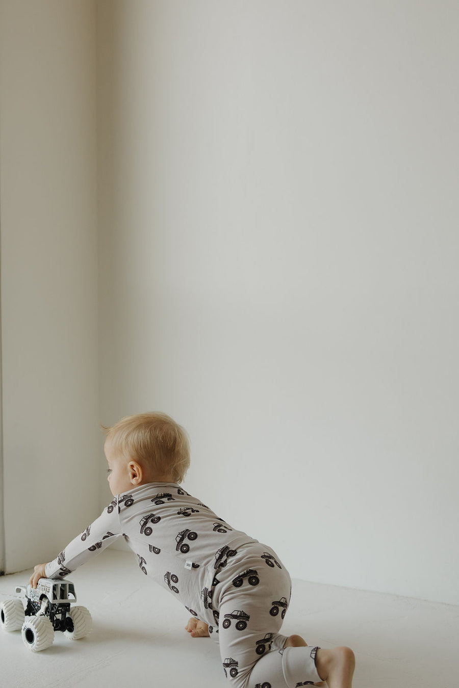 Child Sleepy Time Set | Monster Truck forever french baby