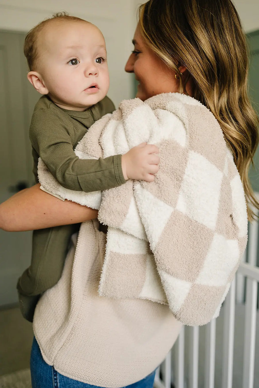 Taupe Checkered Plush Blanket Mebie Baby