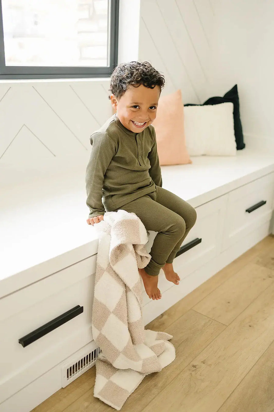 Taupe Checkered Plush Blanket Mebie Baby