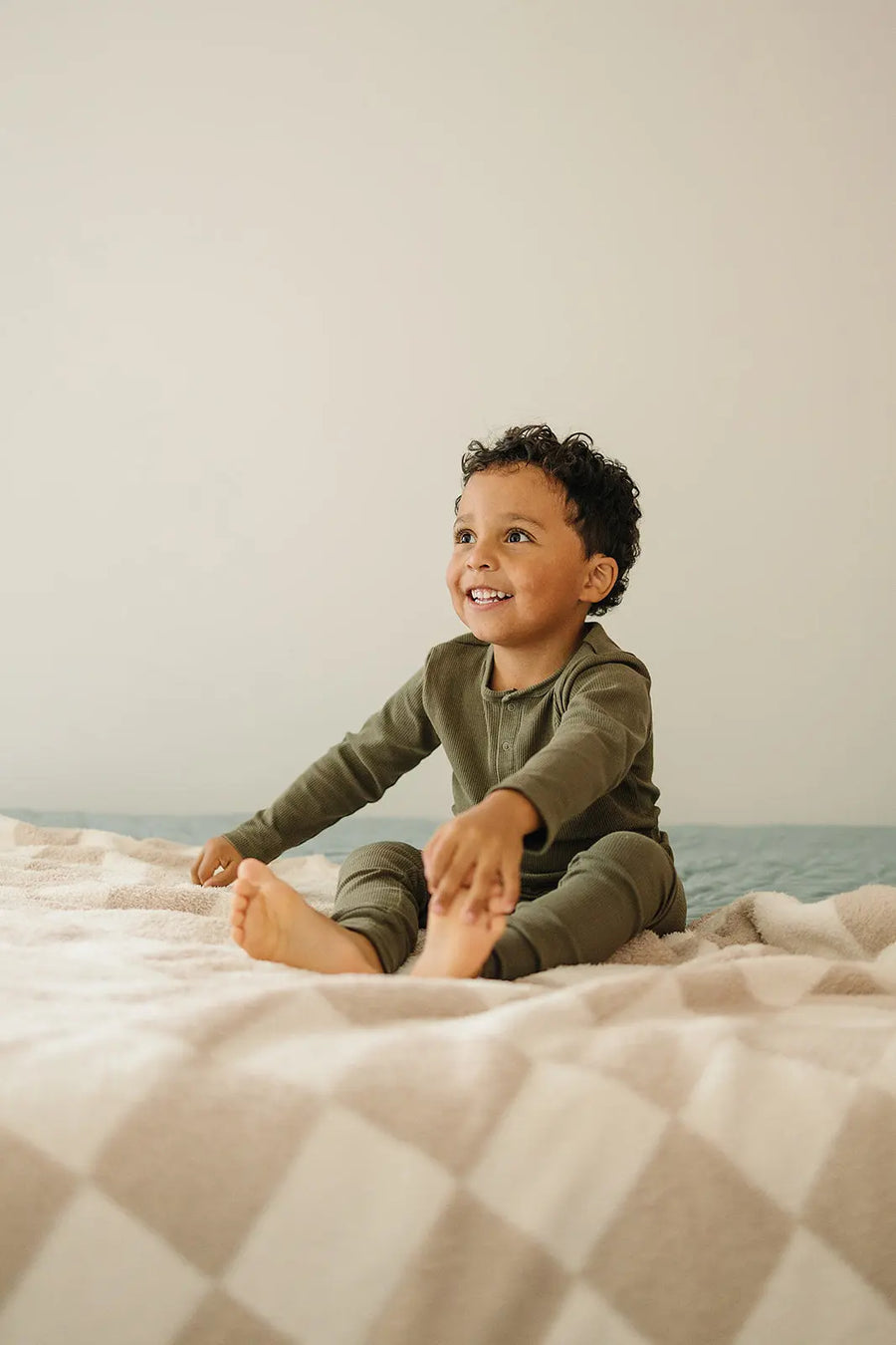 Taupe Checkered Plush Blanket Mebie Baby