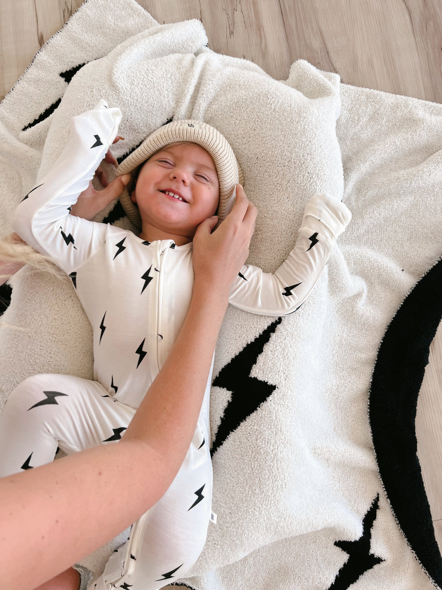 Bamboo Zip Pajamas | White & Black Lightning Bolt forever french baby