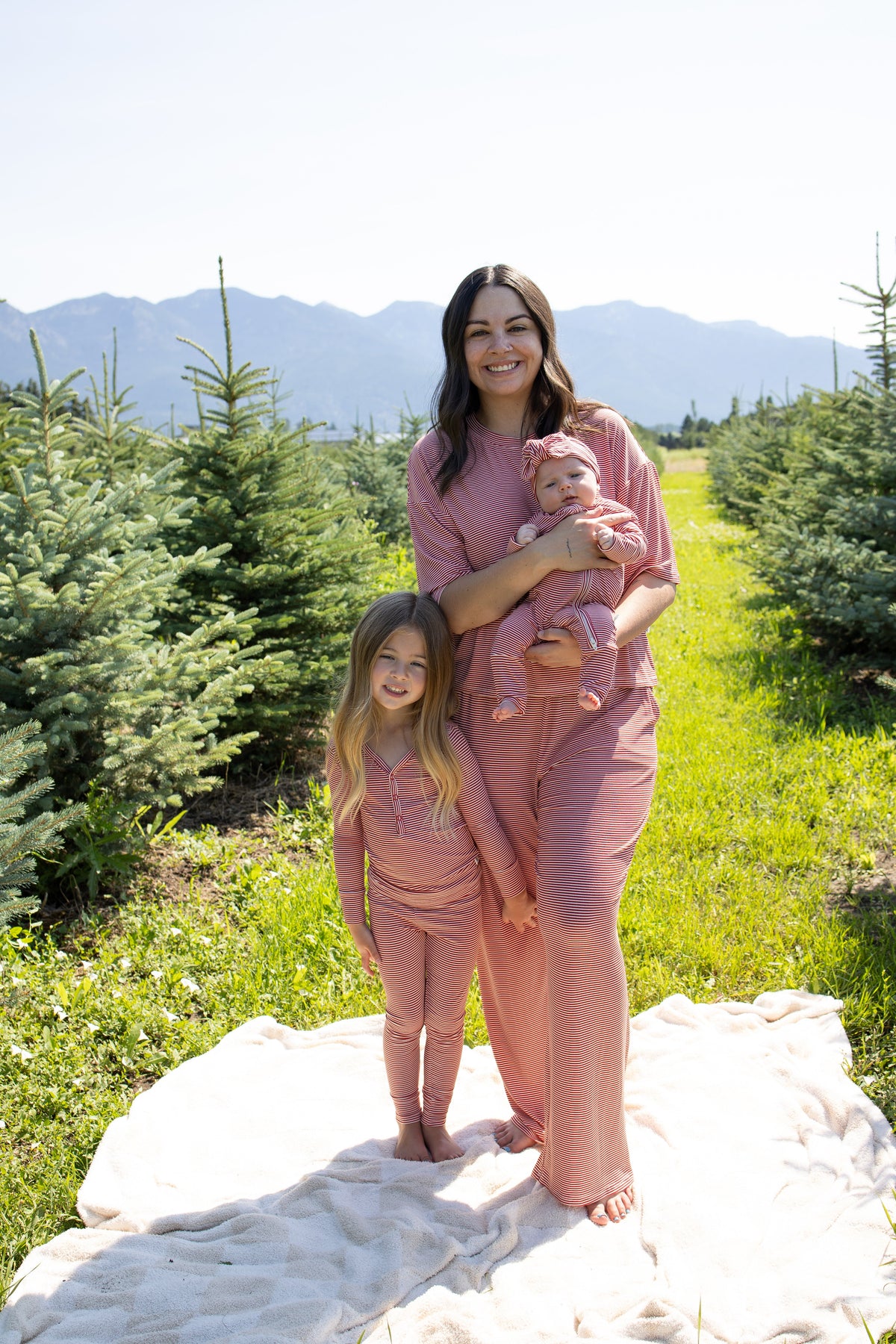 Bamboo Two Piece Pajamas | Peppermint Stripe Ribbed forever french baby
