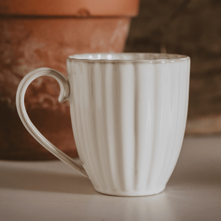 Scallop 20 oz Figural Coffee Mug Sweet Water Decor