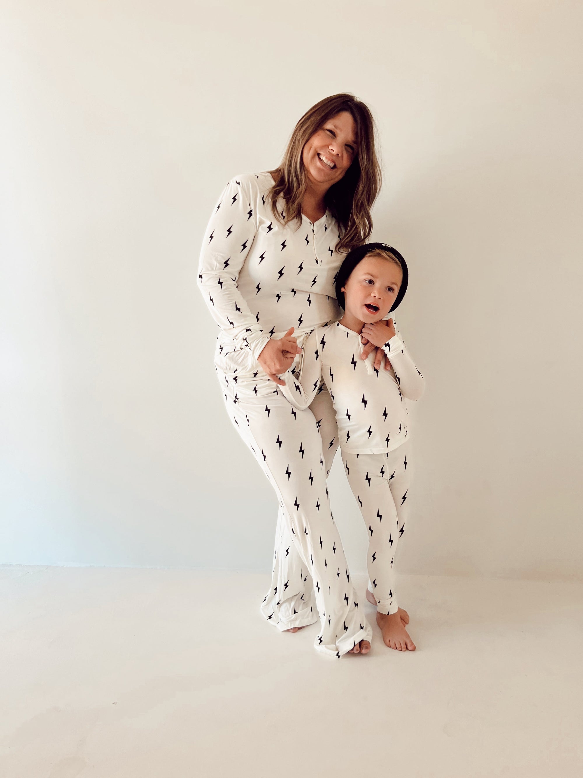Women's Long Sleeve Bamboo Pajama | White &amp; Black Lightning Bolt