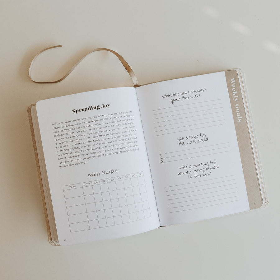 Inspirational Productivity Journal: You Are Strong & Courageous Sweet Water Decor