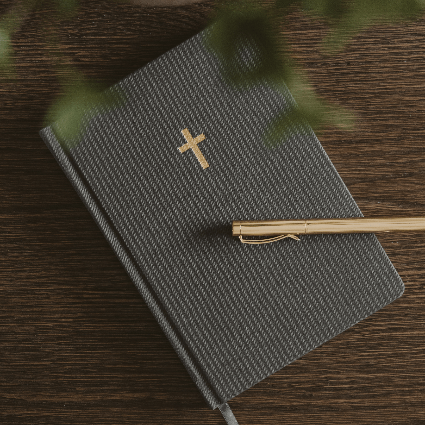 Gold Metal Pen Set