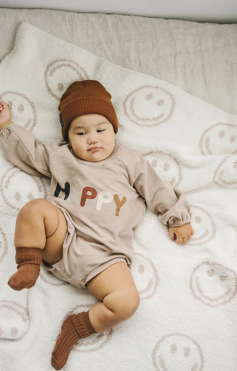 Smiley Taupe Plush Blanket Mebie Baby