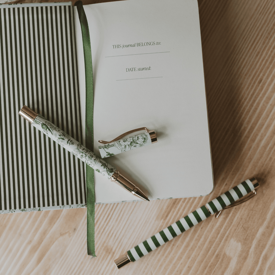 Mom's One Line A Day Green Delft Leather Journal Sweet Water Decor