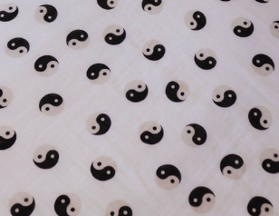 Muslin Quilt | Black & White Yin Yang / Stripe forever french baby