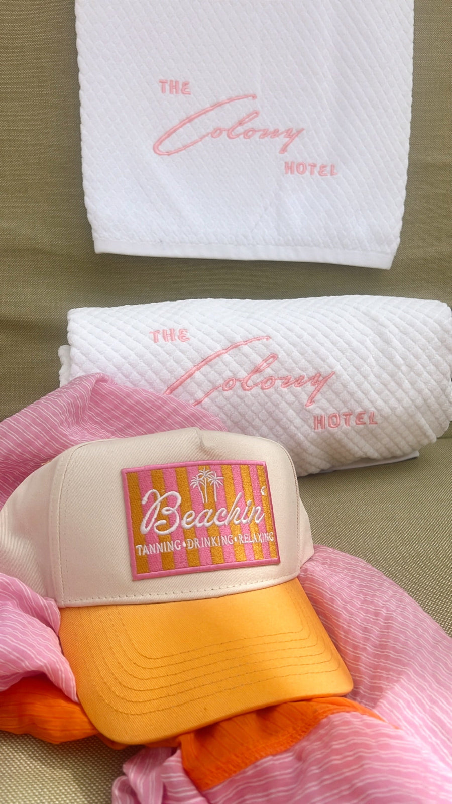 Beachin' - Vintage Trucker Hat KenzKustomz