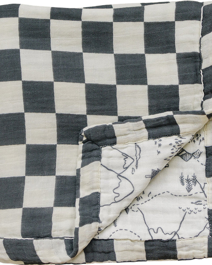Charcoal Checkered + Summit Muslin Quilt Mebie Baby