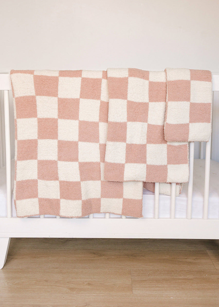 Pink Checkered Plush Blanket Mebie Baby