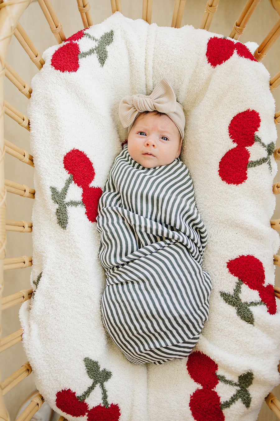 Cherry Plush Blanket Mebie Baby