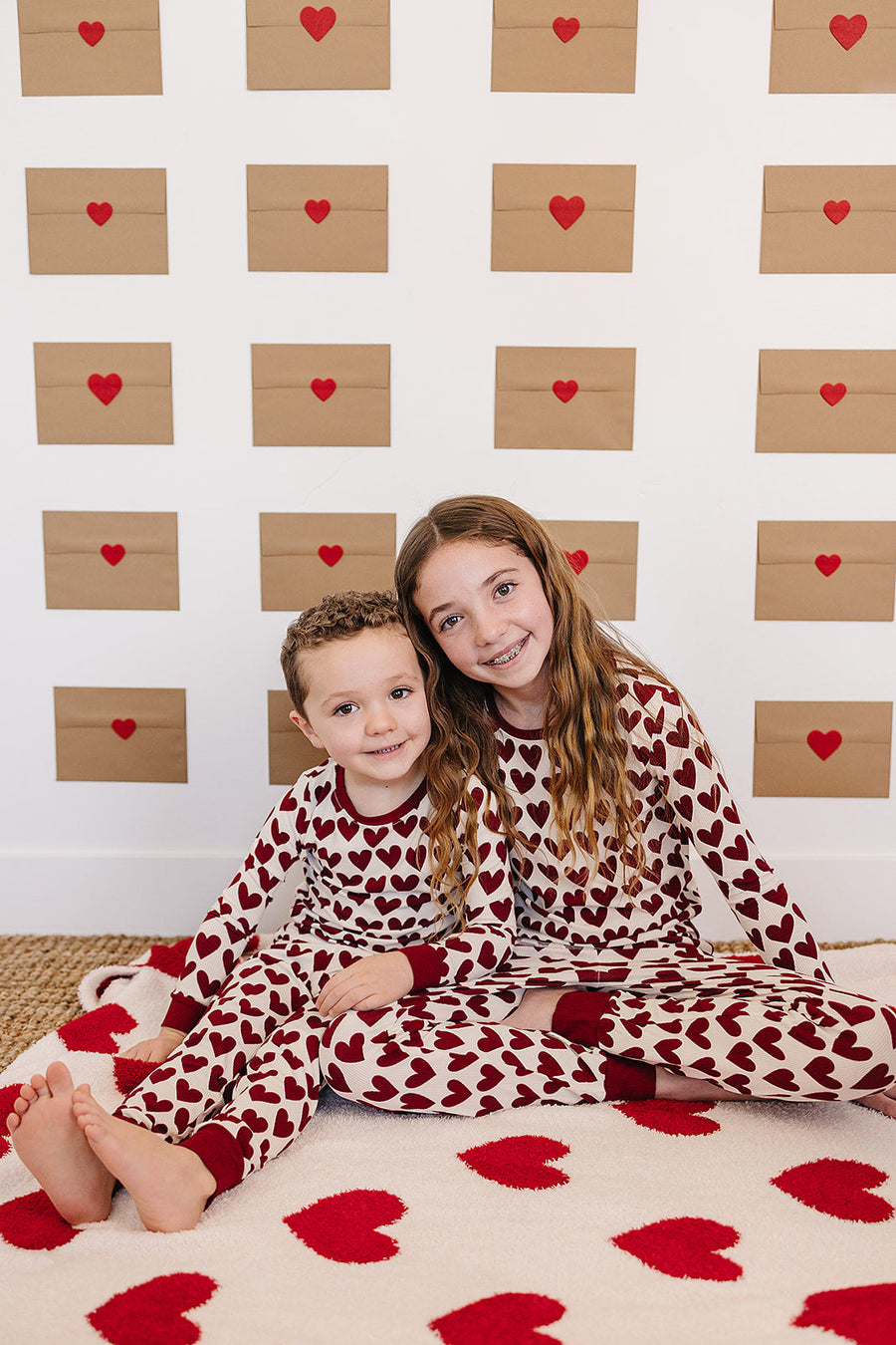 Hearts Plush Blanket Mebie Baby
