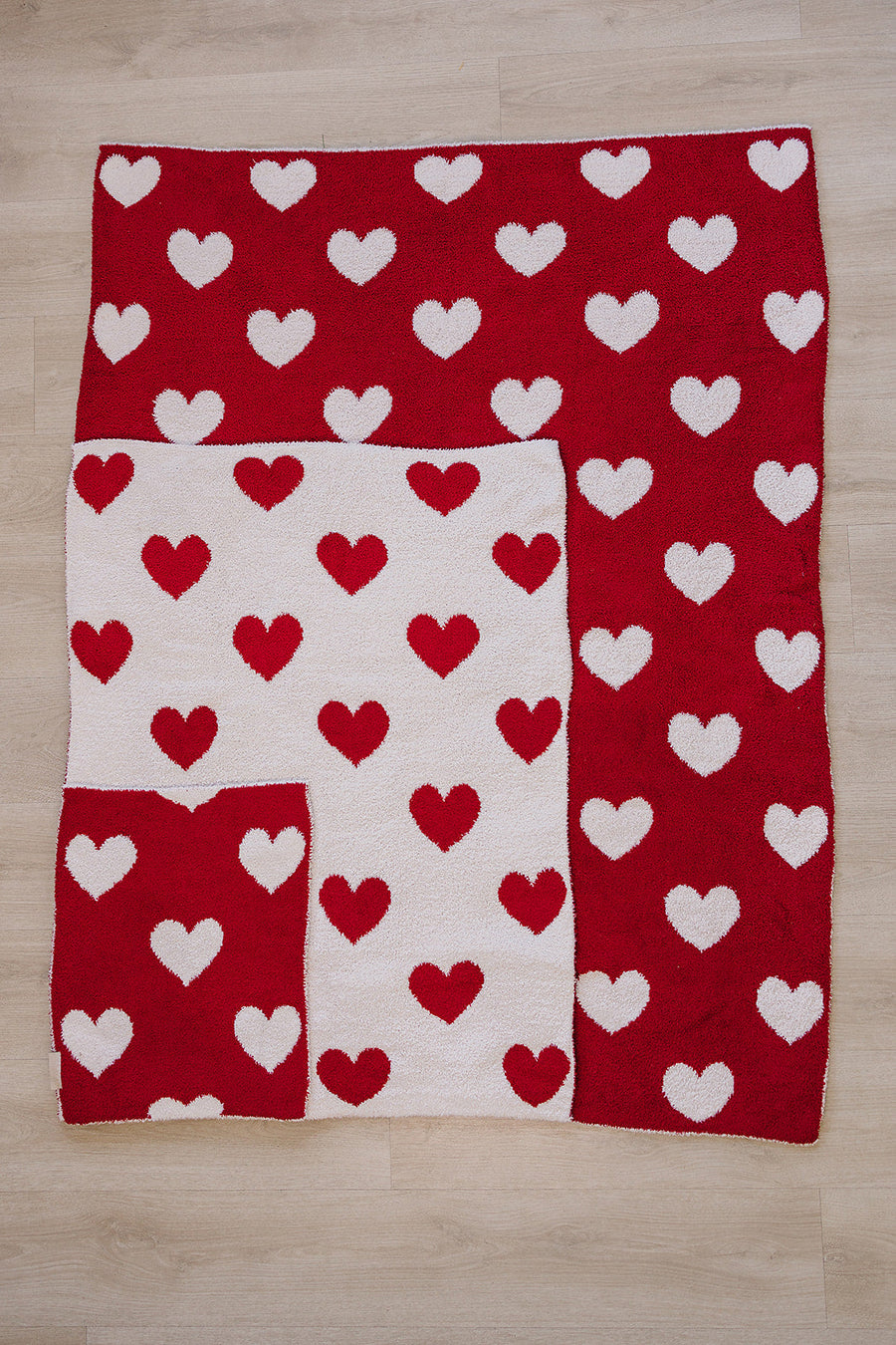 Hearts Plush Blanket Mebie Baby