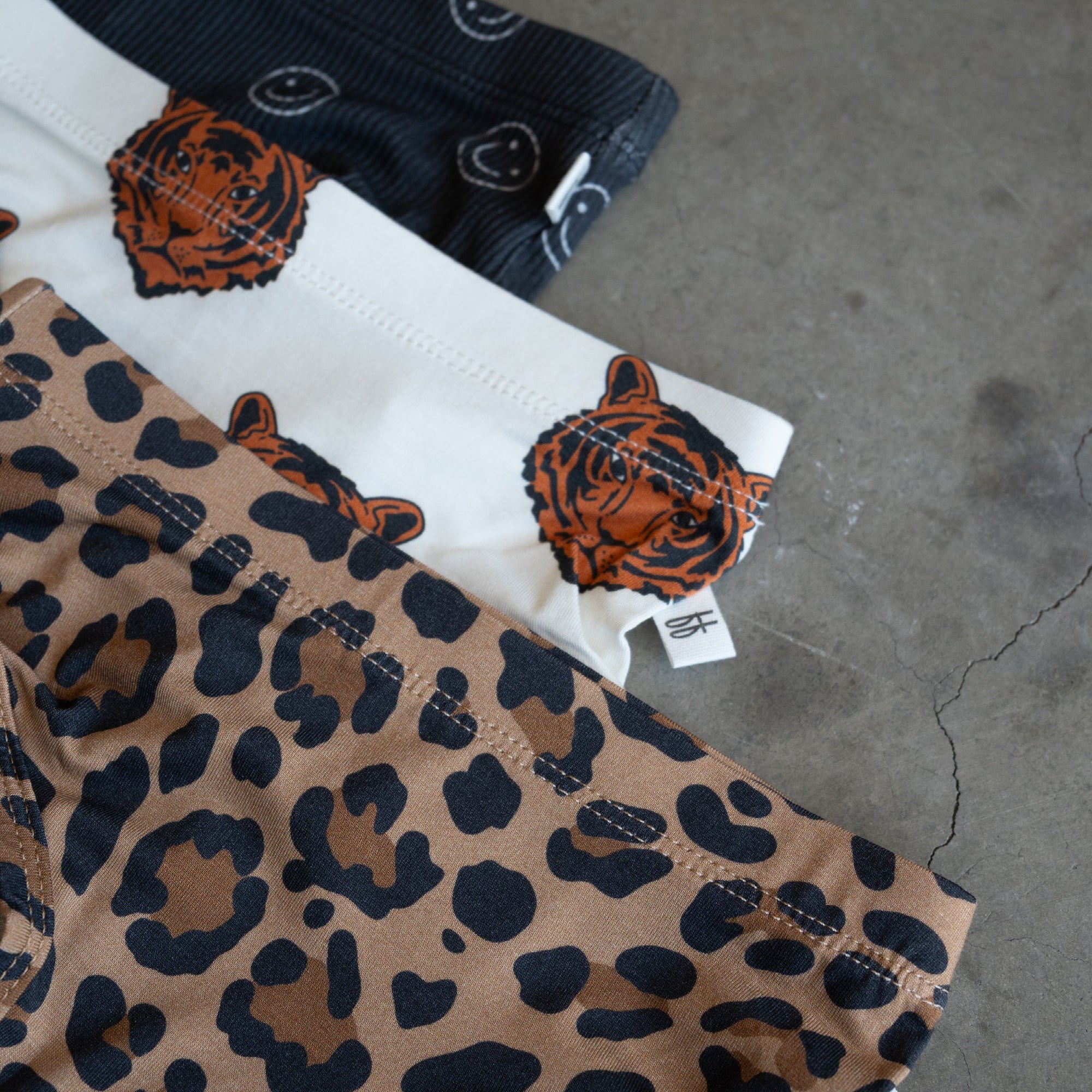 Girl's Bamboo Briefs (3 Pack) | Leopard, Tigers &amp; Smiley Ribbed