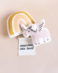 unicorns are real hang sign