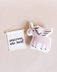 unicorns are real hang sign
