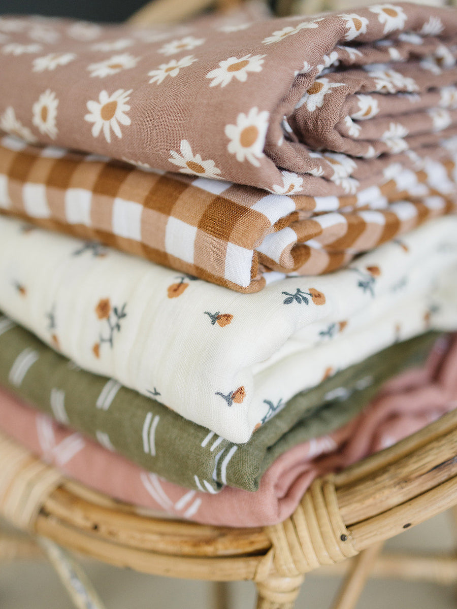 Gingham Muslin Quilt Mebie Baby