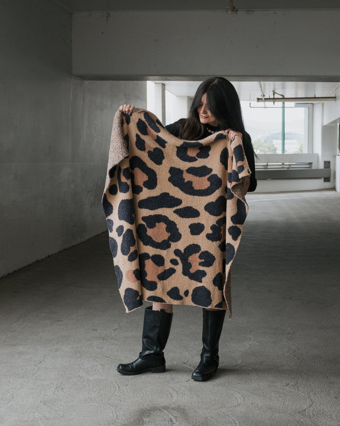 Plush Blanket | Leopard forever french baby